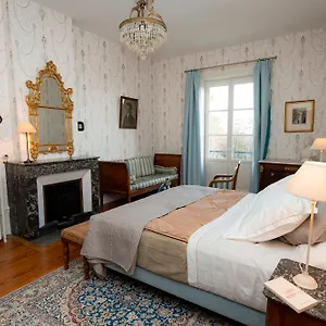 https://domaine-de-montclair-69480.hotels-rhonealpes.com