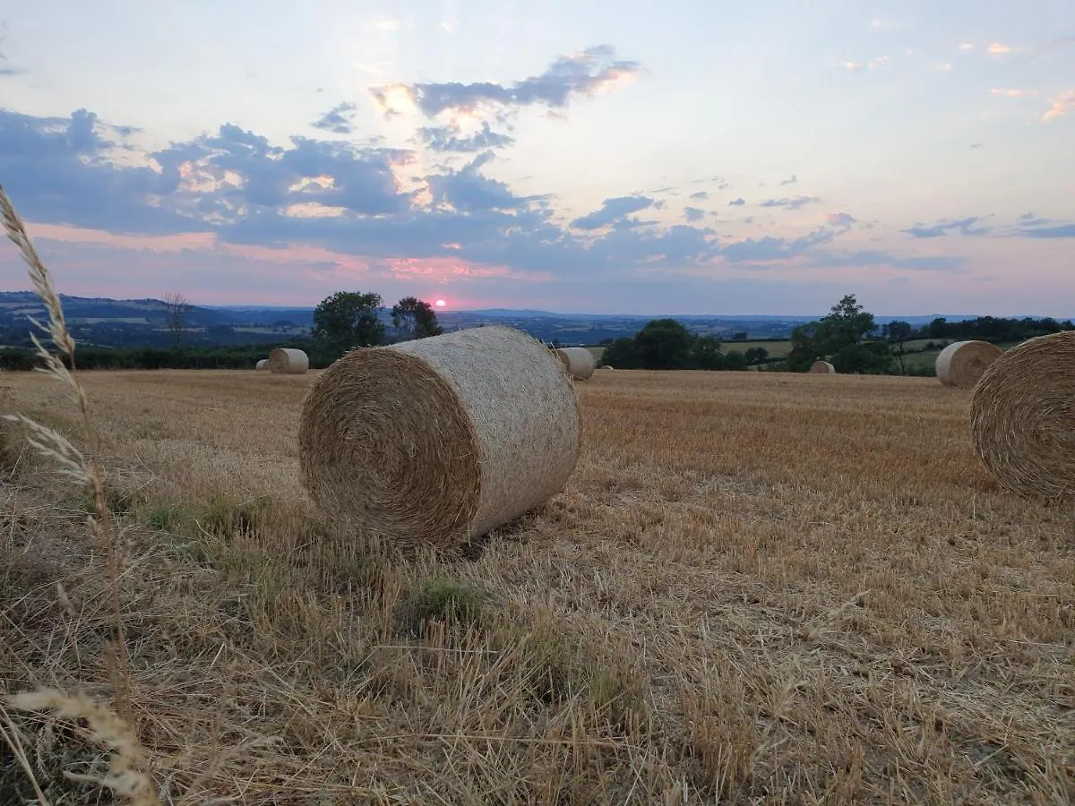 Rouet Nature Treban  Bed & Breakfast