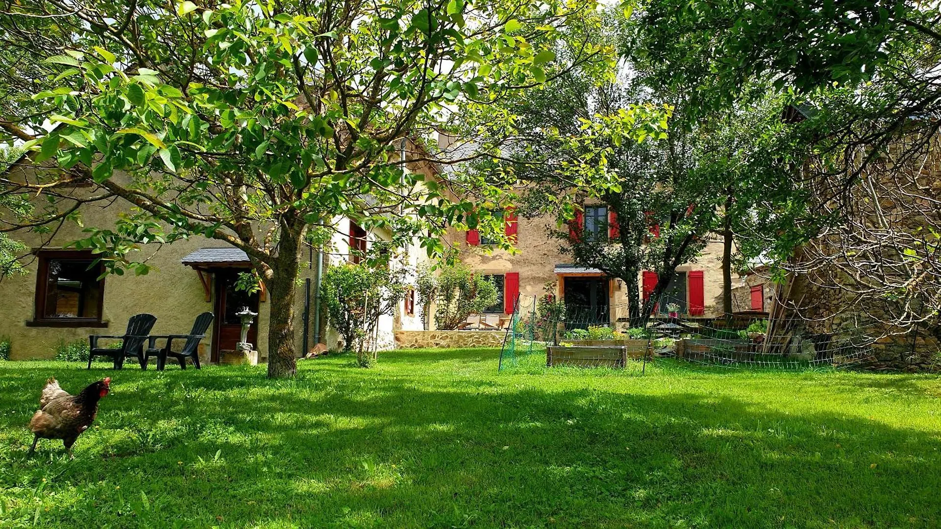Couette-café ROUET-NATURE.FR - Chambre d'hôtes Nid Douillet Trébas