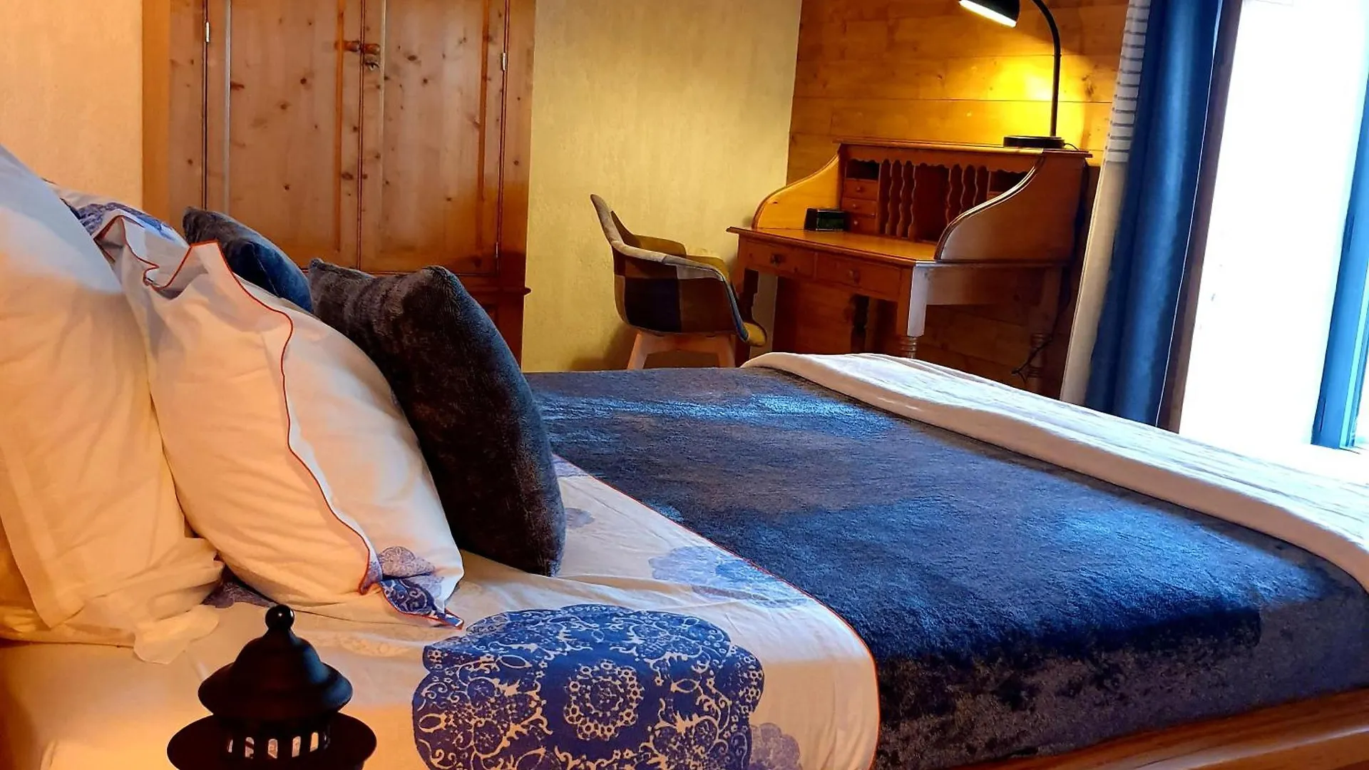 Couette-café ROUET-NATURE.FR - Chambre d'hôtes Nid Douillet Trébas